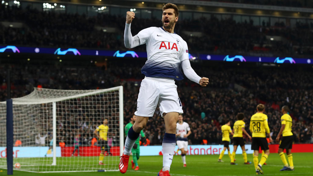 Llorente celebra su tanto al conjunto germano. (Foto: Getty)