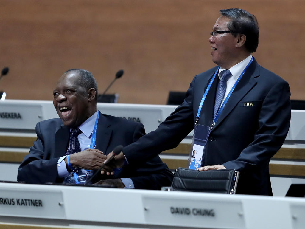 Ozeaniens Verbandspräsident Chung (rechts) unterstützt die amerikanische WM-Bewerbung