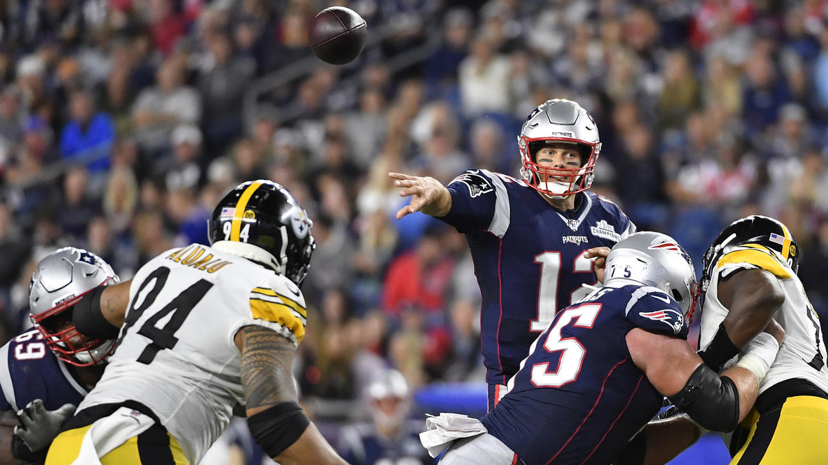 Brady und die Patriots überrollen Pittsburgh mit 33:3 Brady und die Patriots überrollen Pittsburgh mit 33:3