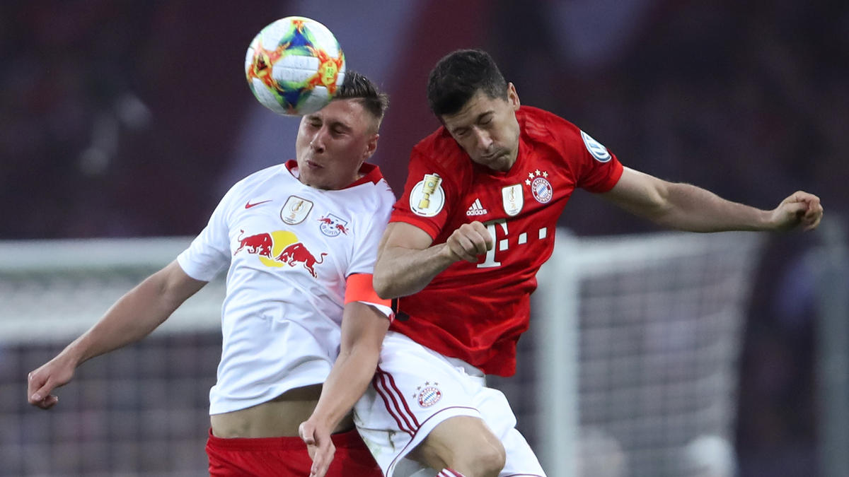 Fußballer haben wohl ein erhöhtes Demenz-Risiko Fußballer haben wohl ein erhöhtes Demenz-Risiko