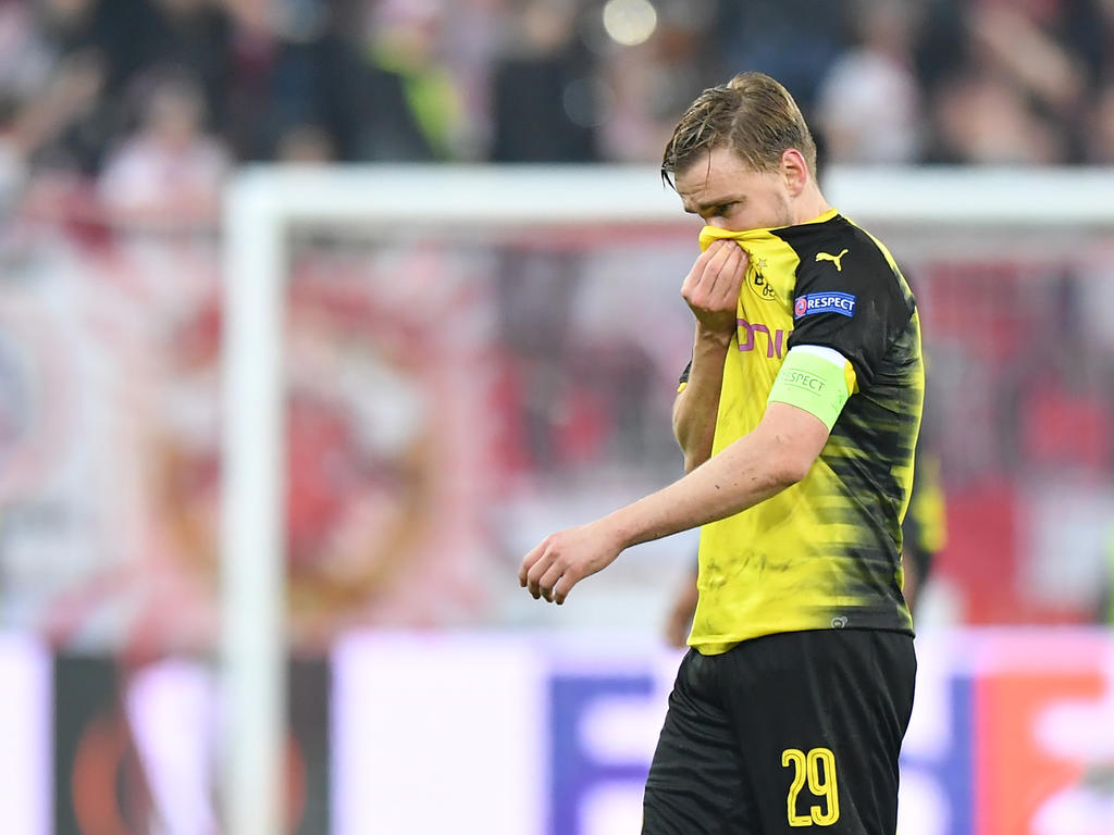 Marcel Schmelzer ist beim BVB vorerst außen vor Marcel Schmelzer ist beim BVB vorerst außen vor