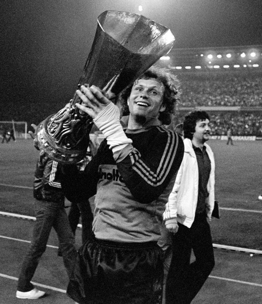 Eintracht Frankfurt in der Europa League Diese SGE-Elf holte 1980 den UEFA Cup