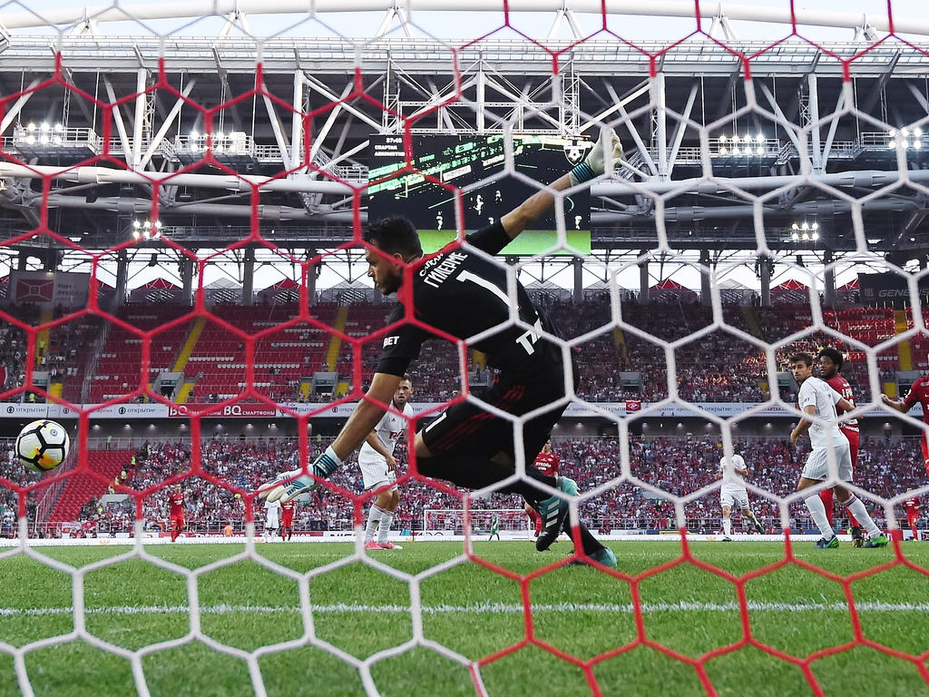 Lokomotiv's Brazilian goalkeeper Guilherme Marinato