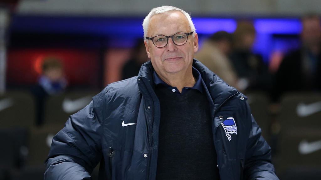 Hertha-Boss Gegenbauer hat sich für Fan-Randale entschuldigt