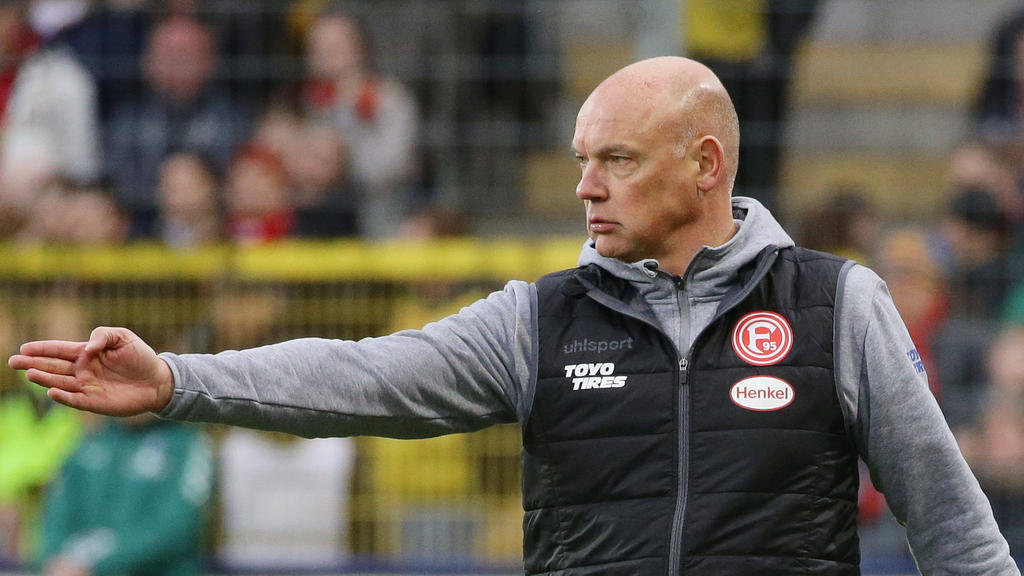 Düsseldorfs Trainer Uwe Rösler glaubt an das Erreichen des Halbfinales