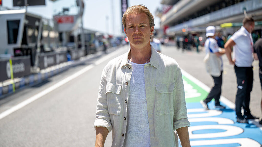 Rosberg-erinnert-sich-an-Hamilton-Crash