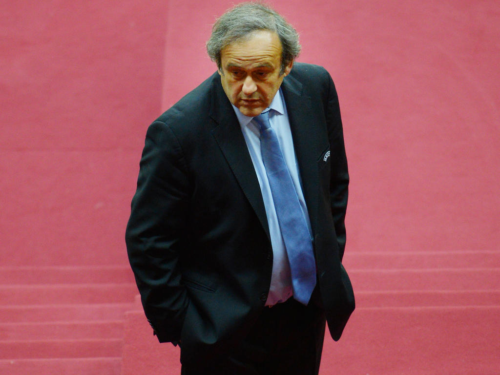 Michel Platini wurde von der Ethikkommission der FIFA gesperrt Michel Platini wurde von der Ethikkommission der FIFA gesperrt