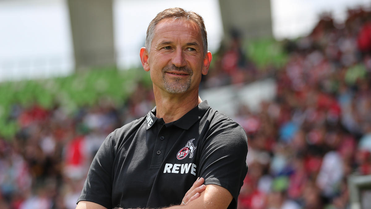 Armin Beierlorzer und der 1. FC Köln setzen auf ein ruhiges Umfeld Armin Beierlorzer und der 1. FC Köln setzen auf ein ruhiges Umfeld