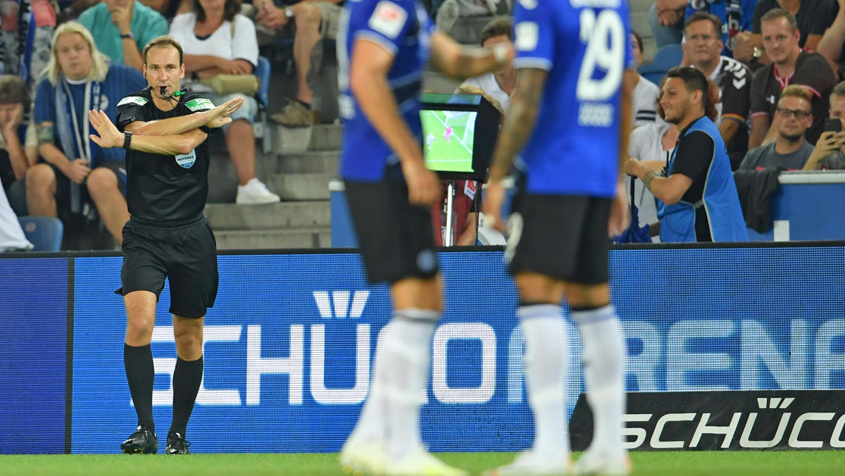 Arminia Bielefeld holt einen Punkt gegen den FC St. Pauli und hadert Arminia Bielefeld holt einen Punkt gegen den FC St. Pauli und hadert