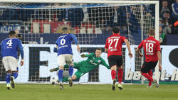 Nils Petersen blieb auf Schalke vom Punkt eiskalt