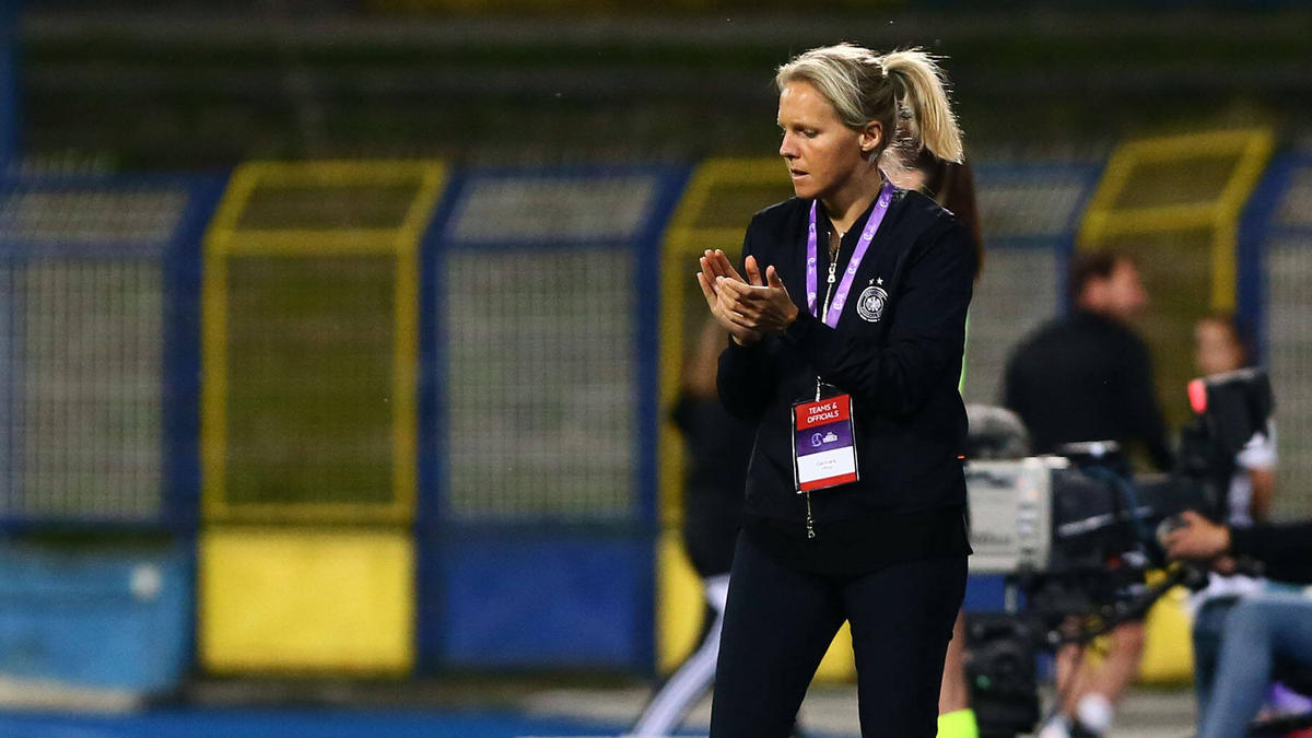 U17-Juniorinnen um Trainerin Friederike Kromp verpassen Sprung ins WM-Finale