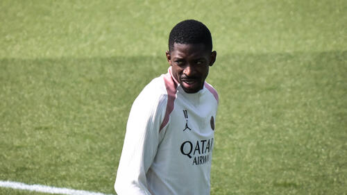 Ousmane Dembélé sitzt zunächst auf der PSG-Bank