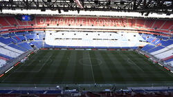 Der Traditionsverein Olympique Lyon muss zwangsweise absteigen