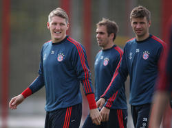Bastian Schweinsteiger (l.) trainiert wieder