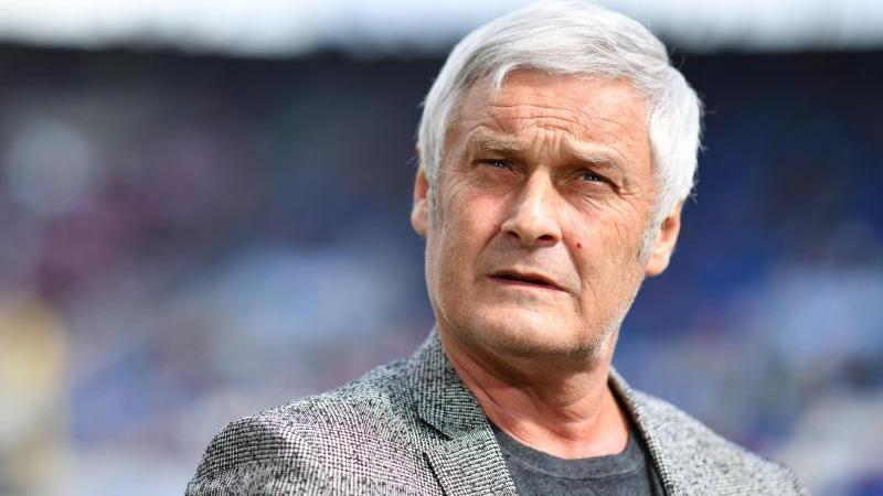 Armin Veh vor Rücktritt beim 1. FC Köln? Armin Veh vor Rücktritt beim 1. FC Köln?