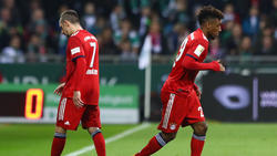 Kingsley Coman (r.) mag die Vergleiche mit FC-Bayern-Altstar Franck Ribéry nicht