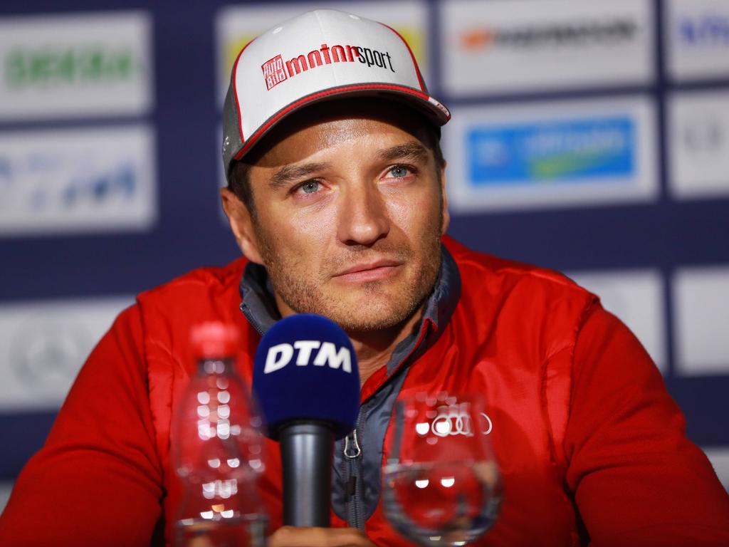 Timo Scheider verabschiedete sich am Sonntag von seinen Fans Timo Scheider verabschiedete sich am Sonntag von seinen Fans