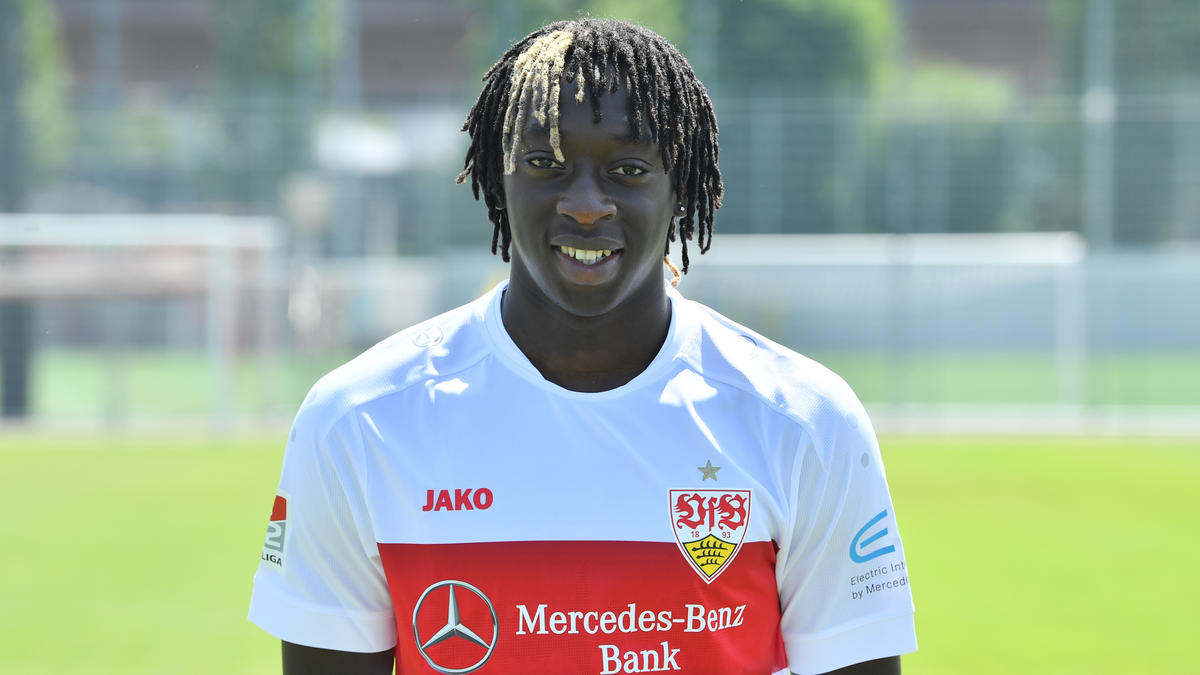 Tanguy Coulibaly will beim VfB Stuttgart viel lernen Tanguy Coulibaly will beim VfB Stuttgart viel lernen