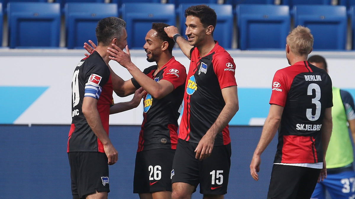 Die Stars von Hertha BSC freuten sich etwas zu ausufernd Die Stars von Hertha BSC freuten sich etwas zu ausufernd