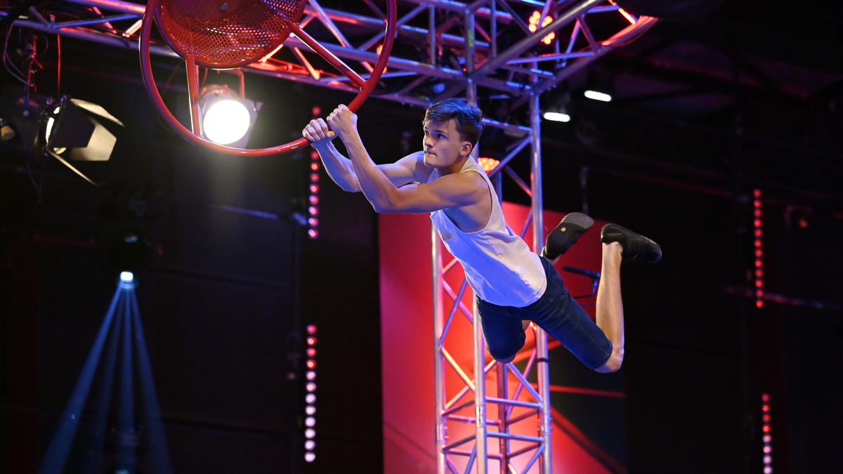 Leon Wismann hat es bei Ninja Warrior Germany locker ins Finale geschafft Leon Wismann hat es bei Ninja Warrior Germany locker ins Finale geschafft