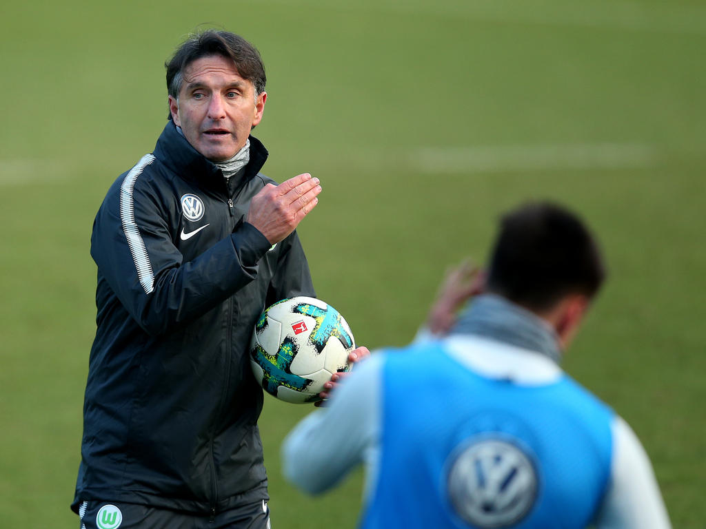 Bruno Labbadia will seine Wolfsburger optimal auf das Leipzig-Spiel vorbereiten