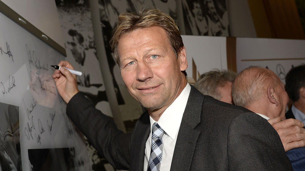 Guido Buchwald war im Aufsichtsrat des VfB Stuttgart Guido Buchwald war im Aufsichtsrat des VfB Stuttgart