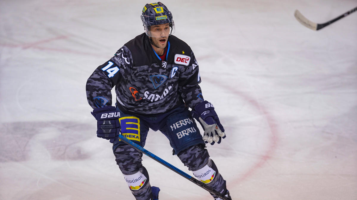 Dustin Friesen kam erst im April aus Ingolstadt Dustin Friesen kam erst im April aus Ingolstadt