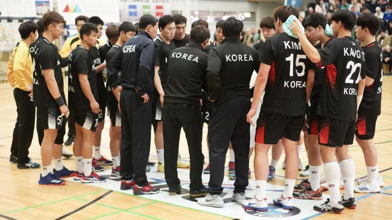Das gesamtkoreanische Team hat sich nach erstem fremdeln gut zusammengefunden Das gesamtkoreanische Team hat sich nach erstem fremdeln gut zusammengefunden