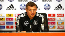 Toni Kroos holt zum Gegenschlag aus