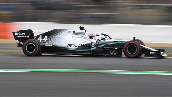Lewis Hamilton hat die fünfte Silverstone-Pole in Folge verpasst Lewis Hamilton hat die fünfte Silverstone-Pole in Folge verpasst