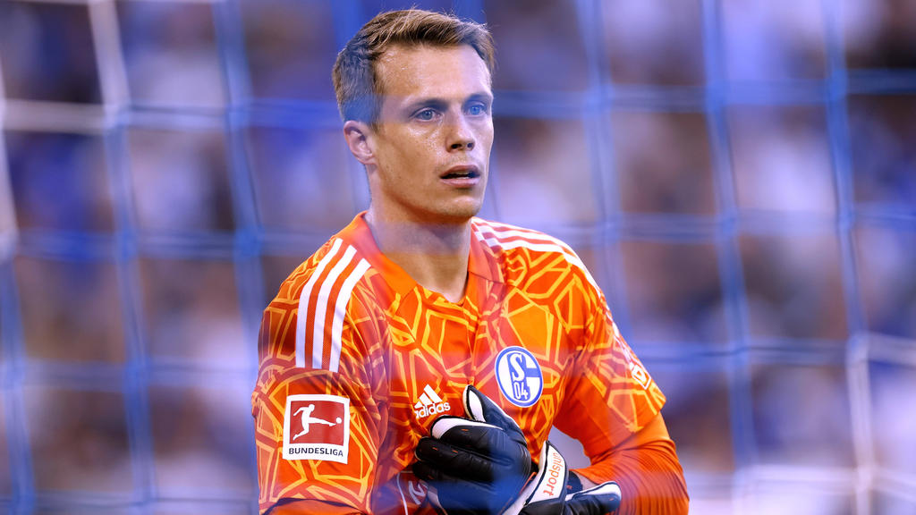 Alexander Schwolow griff an beiden Bundesliga-Spieltagen daneben