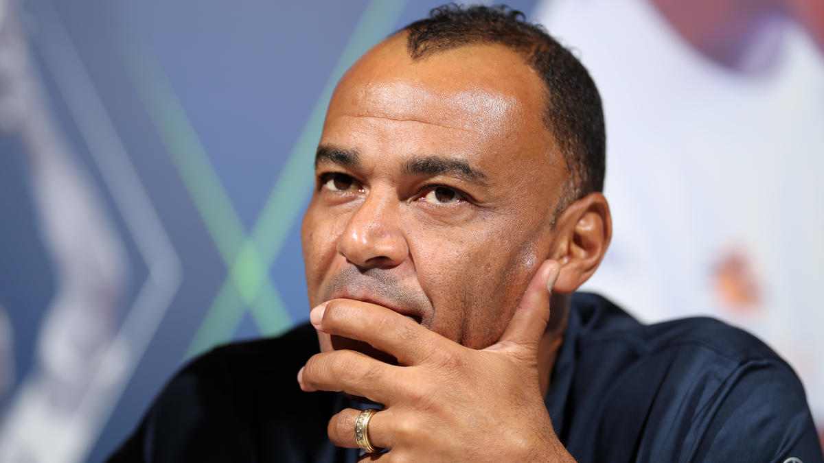 Weltmeister-Kapitän Cafu trauert um seinen Sohn Weltmeister-Kapitän Cafu trauert um seinen Sohn