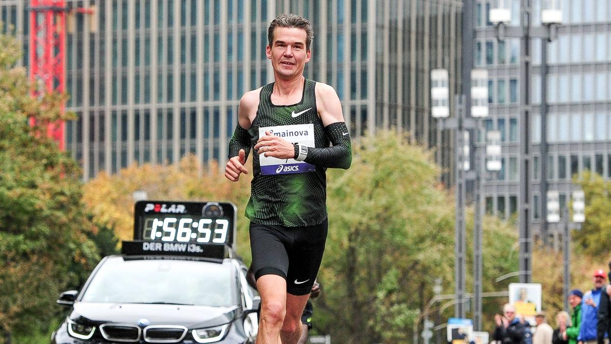 Hofft auf eine Änderung der Olympia-Qualifikation: Der Marathon-Läufer Arne Gabius Hofft auf eine Änderung der Olympia-Qualifikation: Der Marathon-Läufer Arne Gabius