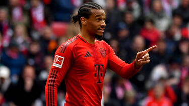 Leroy Sané wird wohl über den Sommer hinaus beim FC Bayern bleiben