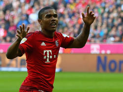 Douglas Costa ist Feldspieler der Hinrunde