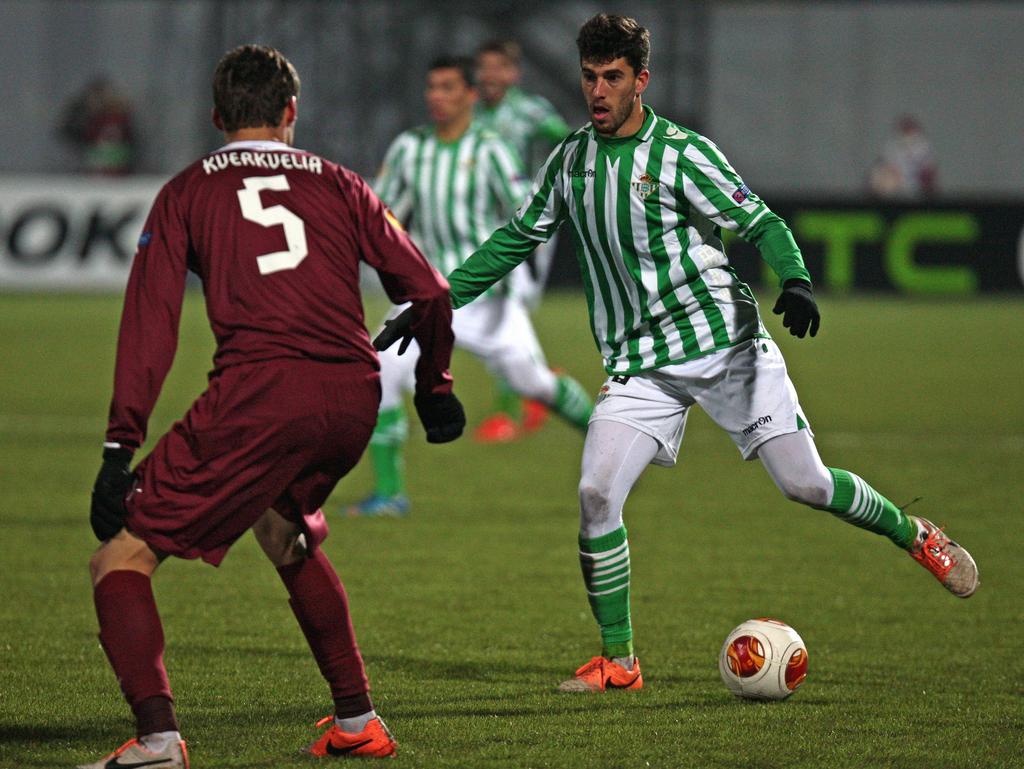 Dídac Vilà (d.) en un duelo de la Europa League contra el Rubi Kazan. (Foto: Imago)