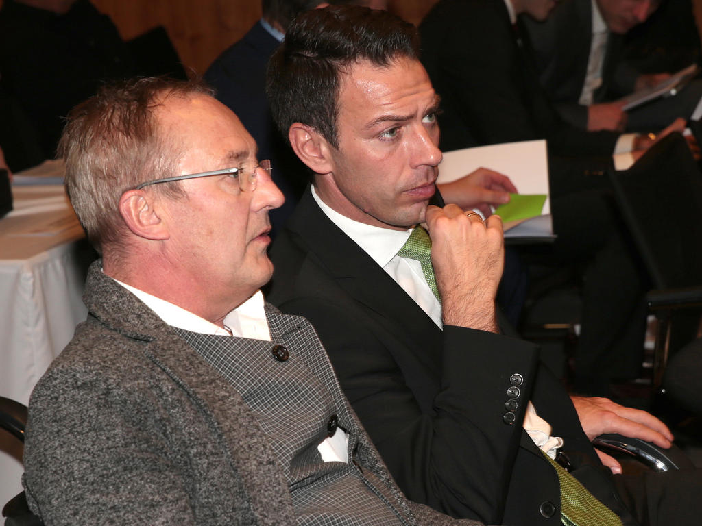 Rapids Wirtschafts-Geschäftsführer Christoph Peschek (rechts) befürchtet Chaos