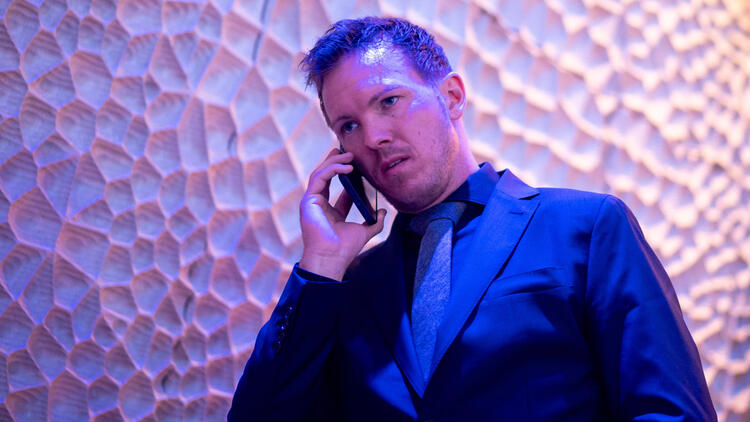 Bundestrainer Julian Nagelsmann muss den Hörer in die Hand nehmen