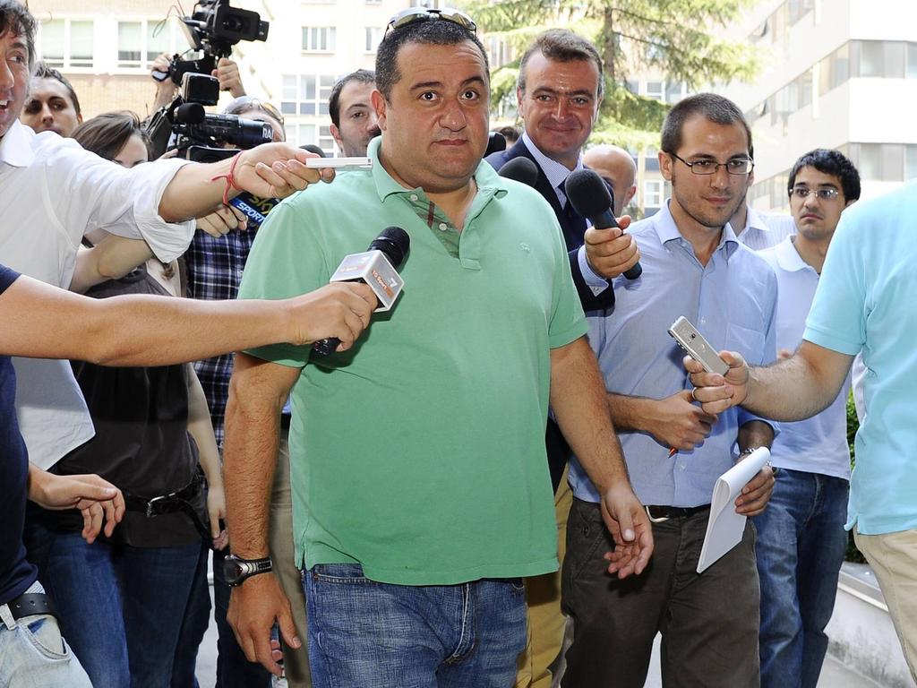 Mino Raiola hat wiedermal kräftig ausgeteilt Mino Raiola hat wiedermal kräftig ausgeteilt