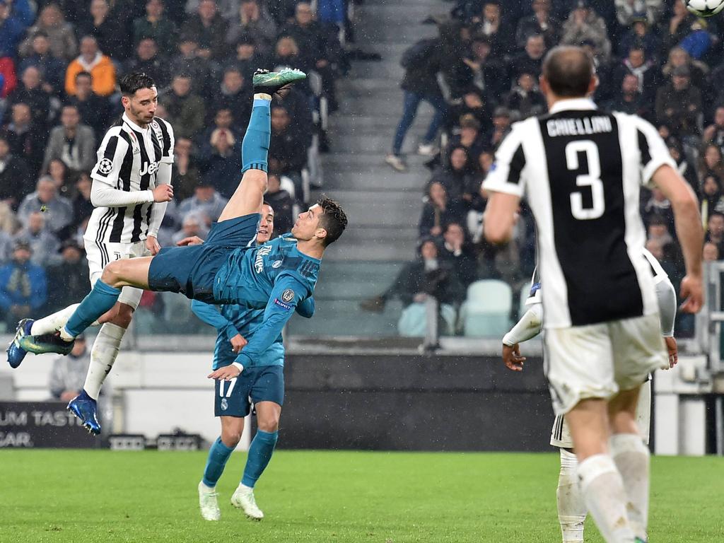 Cristiano Ronaldo fue seleccionado por su remate acrobático contra la Juventus. (Foto: Getty)