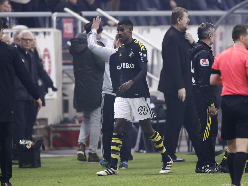 Hat Alexander Isak das Potenzial, der neue Zlatan Ibrahimović zu werden? Hat Alexander Isak das Potenzial, der neue Zlatan Ibrahimović zu werden?