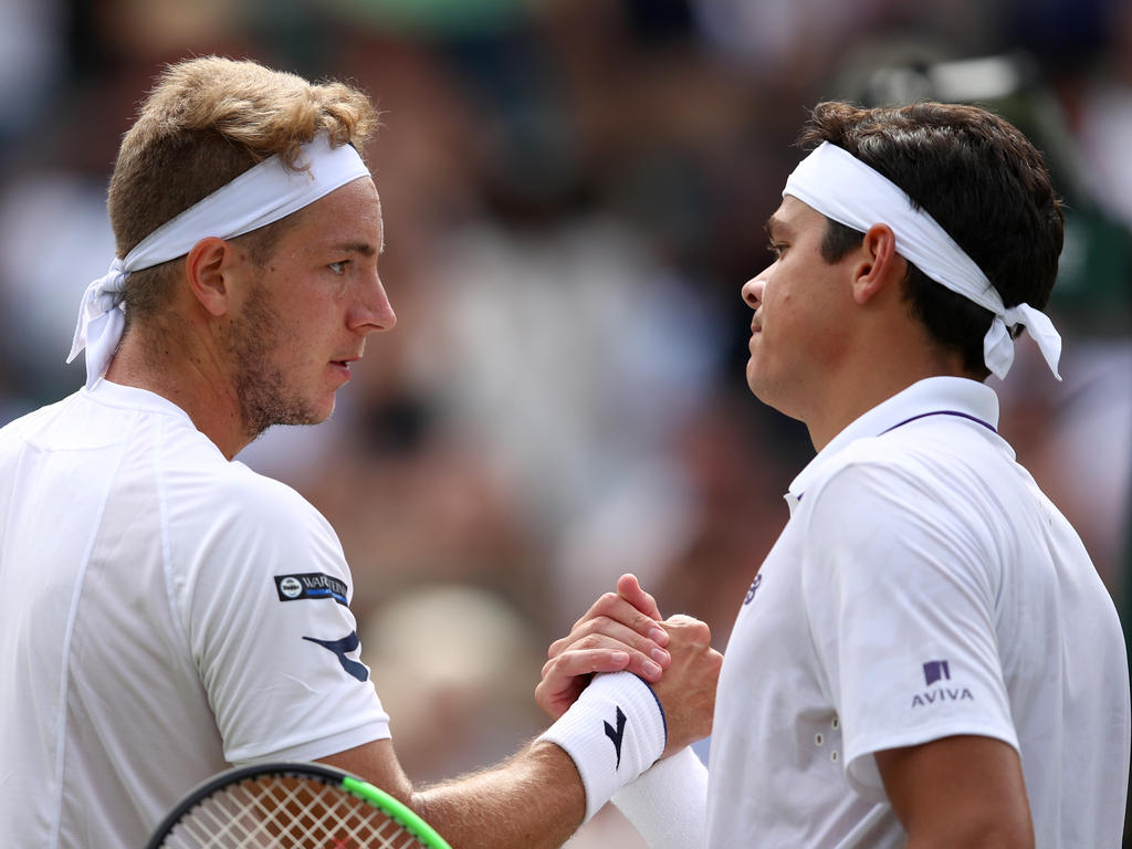 Jan-Lennard Struff (l.) ist erneut bei einem Grand Slam glücklos geblieben
