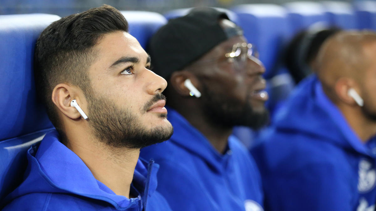 Ozan Kabak ist Schalke-Trainer David Wagner "sehr dankbar" Ozan Kabak ist Schalke-Trainer David Wagner "sehr dankbar"