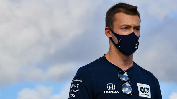 Macht sich keine Gedanken um seine Zukunft: Daniil Kvyat Macht sich keine Gedanken um seine Zukunft: Daniil Kvyat