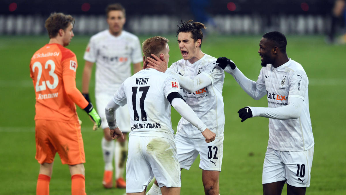 Gladbach gewinnt deutlich gegen den FC Schalke 04