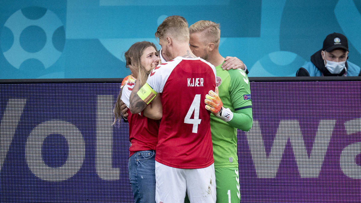 Em 2021 Retter Kjaer Als Heimlicher Held Im Eriksen Drama