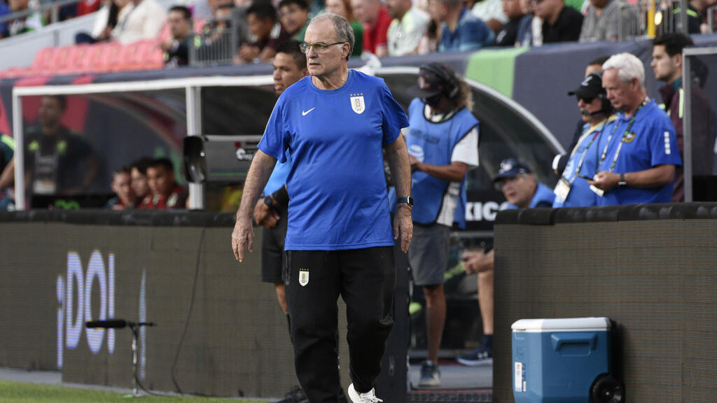 Uruguay coach Bielsa suspended against USA