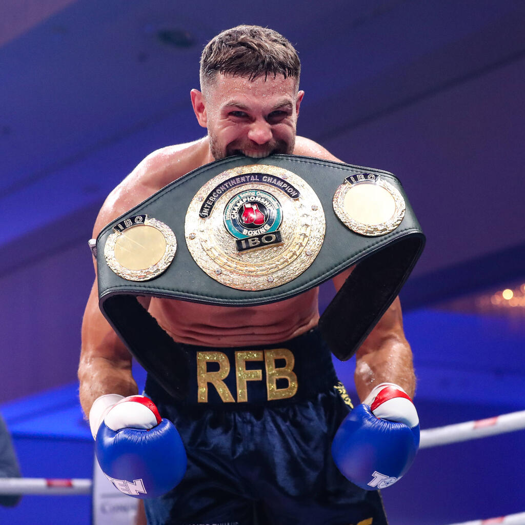 Platz 9: Roman Fress, Cruisergewicht (23 Siege, 1 Niederlage, 13 K.o.)