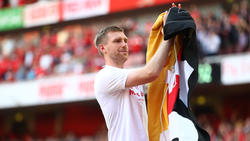 Per Mertesacker gibt im Oktober sein Abschiedsspiel im Stadion von Hannover 96