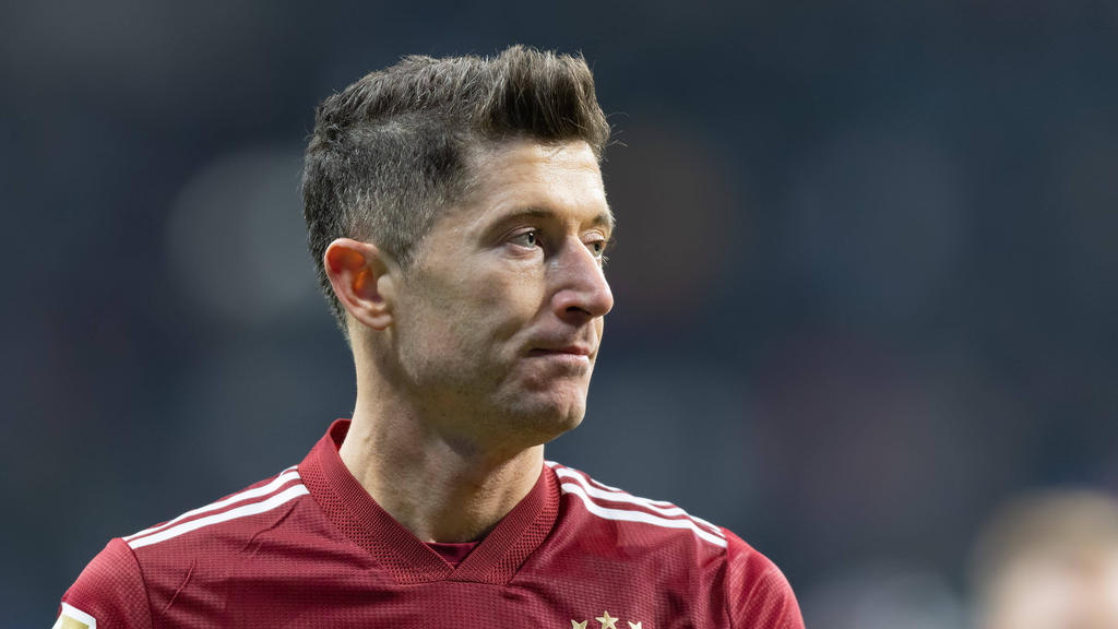 Robert Lewandowski vom FC Bayern wird durch Pini Zahavi vertreten Robert Lewandowski vom FC Bayern wird durch Pini Zahavi vertreten